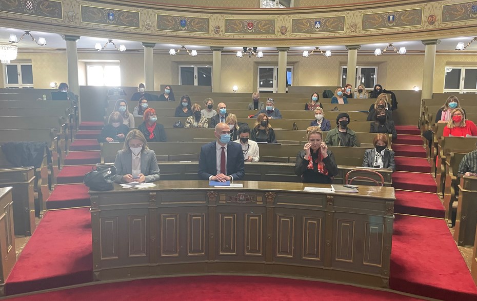 Okrugli stol „Femicid i nasilje protiv žena“